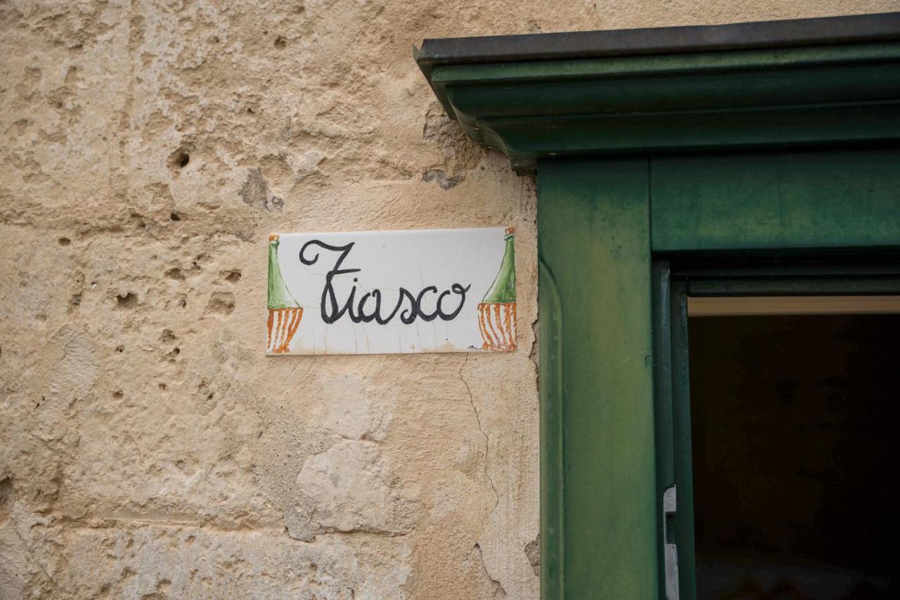 Residence Le Vie Del Mosto Matera Exterior foto