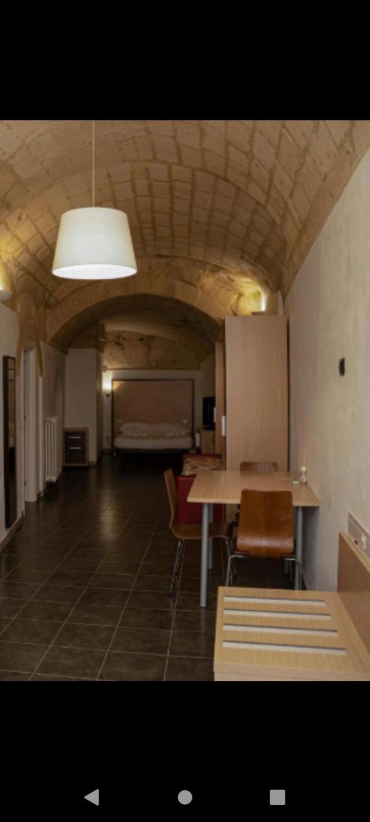 Residence Le Vie Del Mosto Matera Habitación foto
